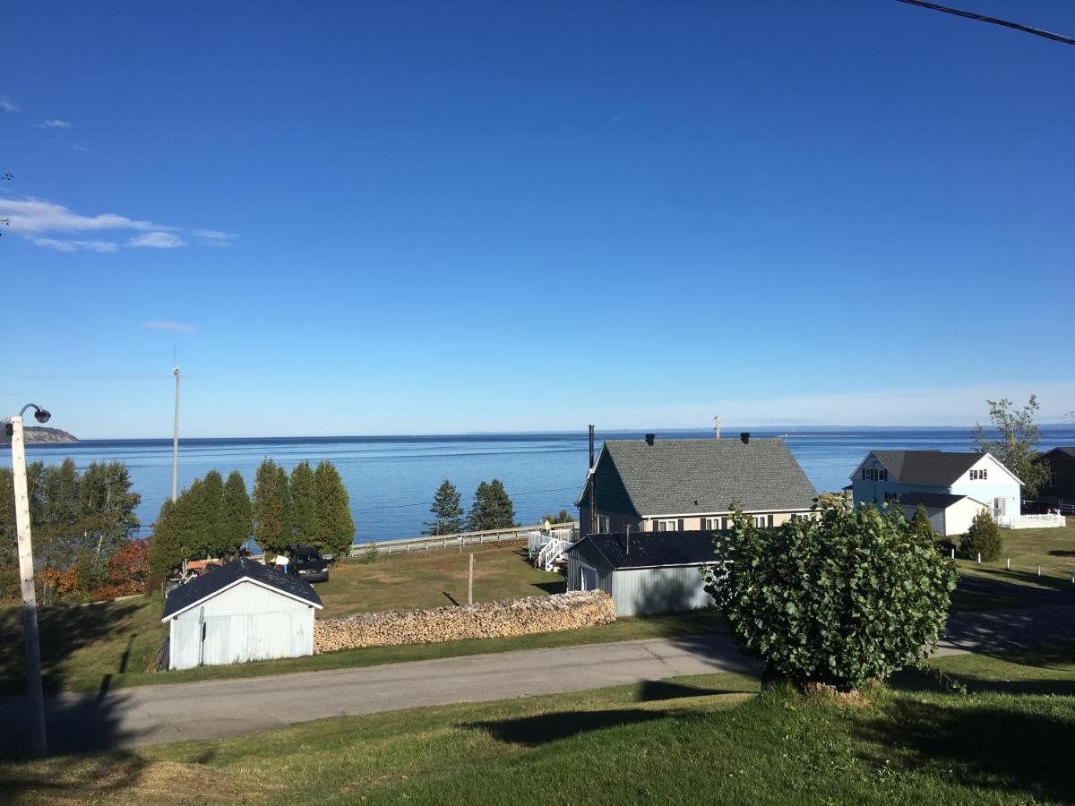 Les Chalets De La Colline Inc Baie-Sainte-Catherine Exteriör bild