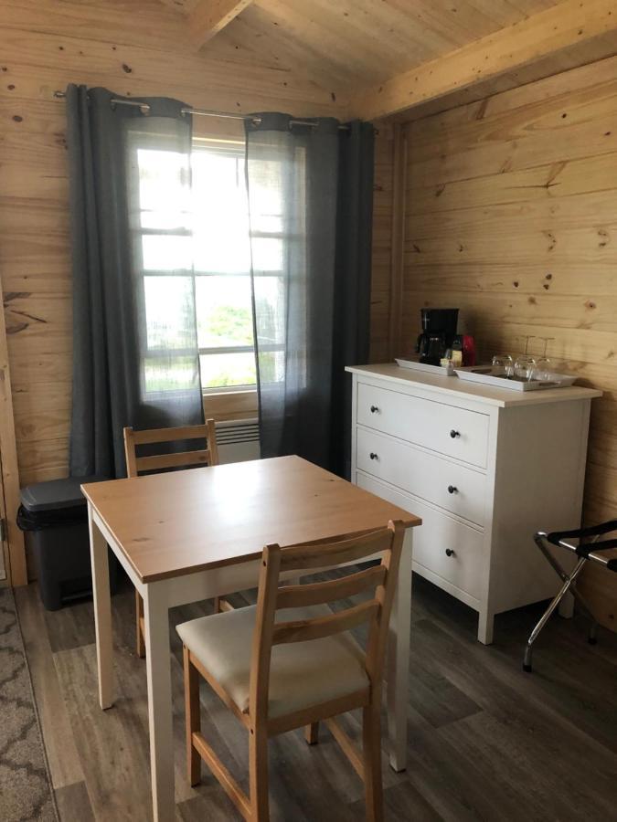 Les Chalets De La Colline Inc Baie-Sainte-Catherine Exteriör bild